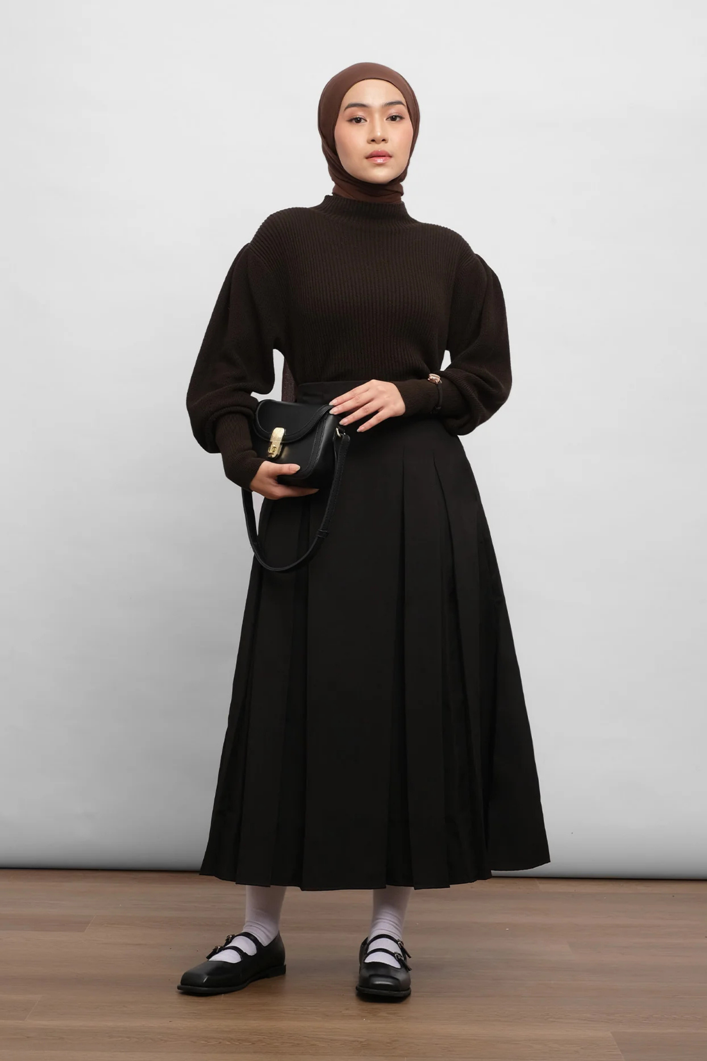 THENBLANK | Turtle Knit Brown Macchiato