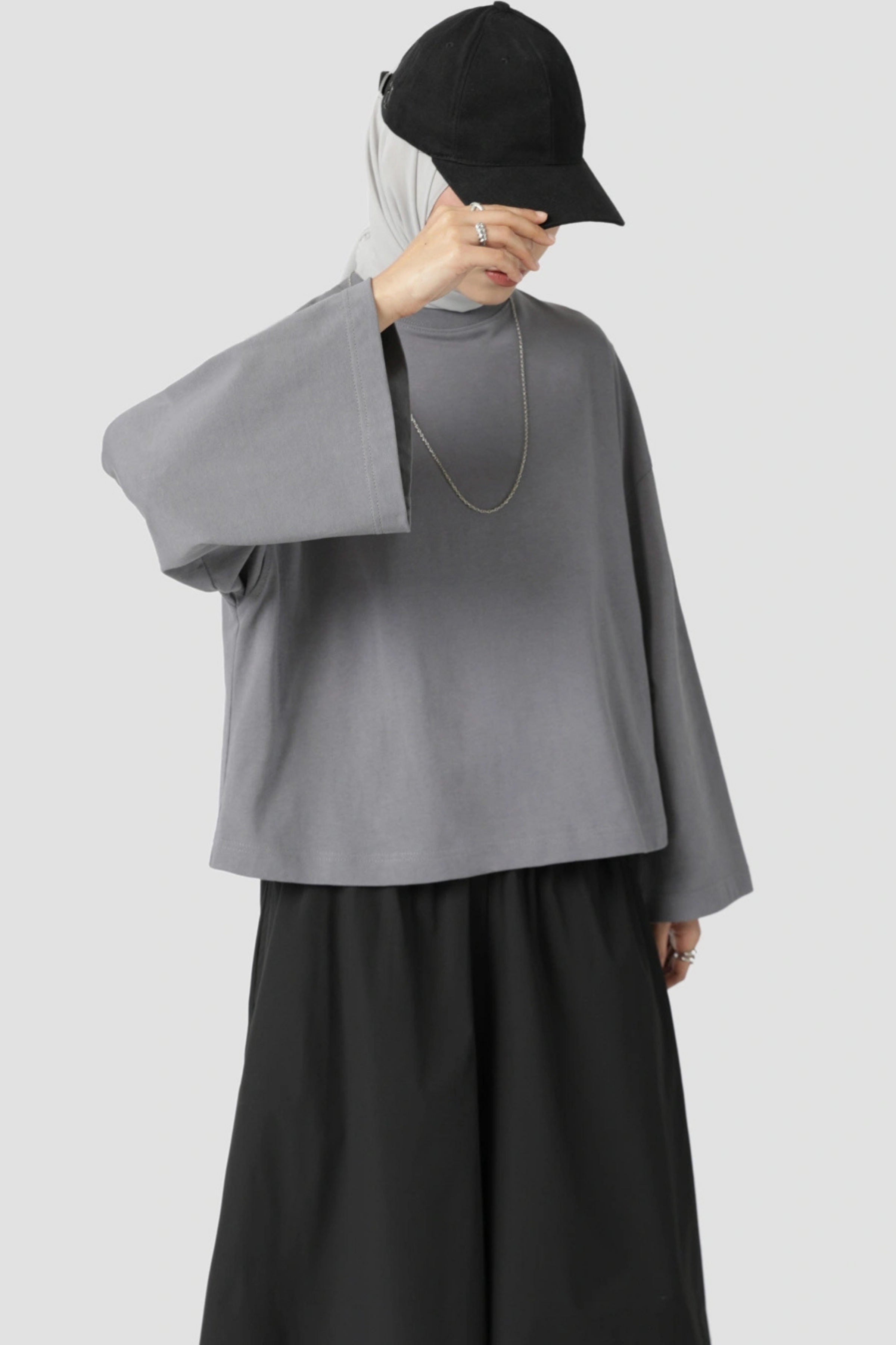 Sabamodest | Crop Loose Tee Grey