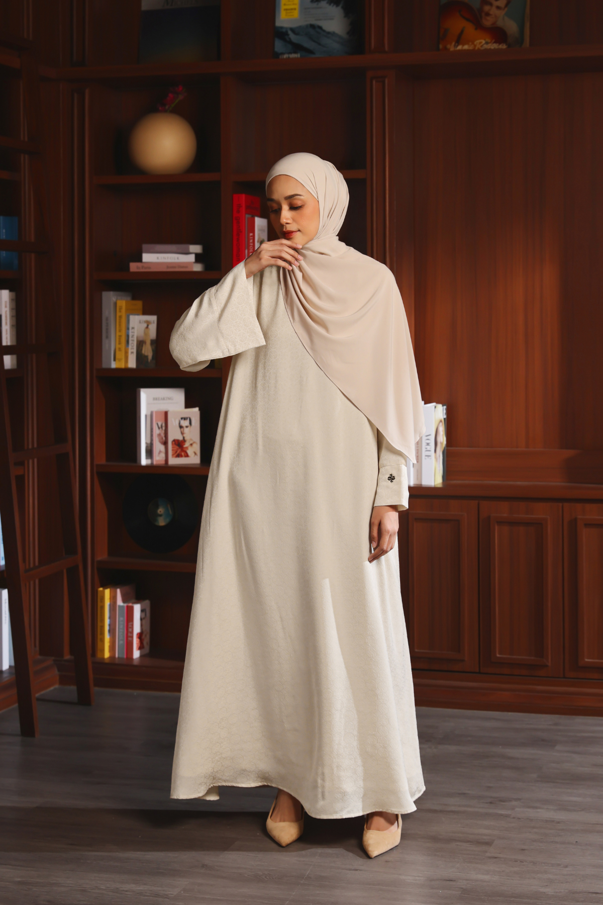 Heaven Lights | Kyra Abaya