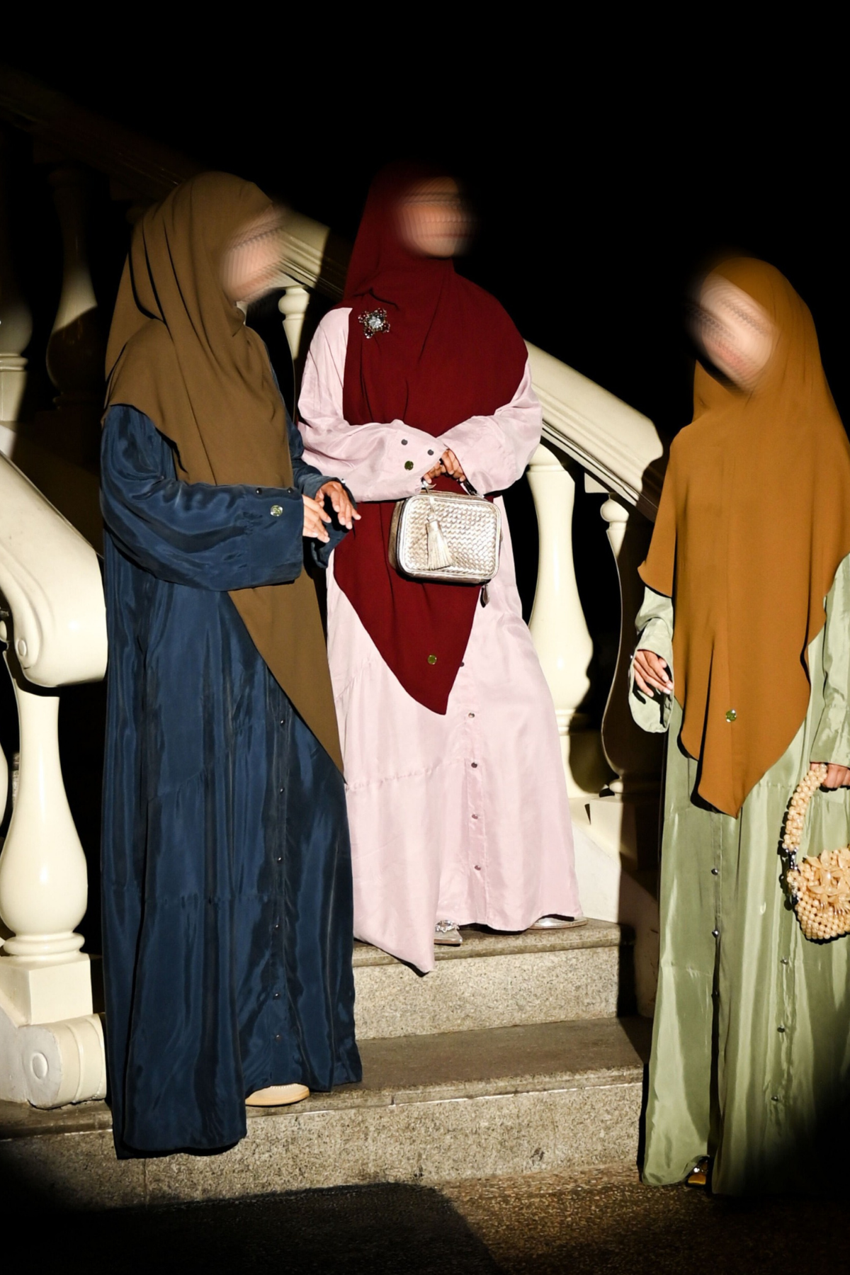 Itsar | Shannum Ivory Abaya