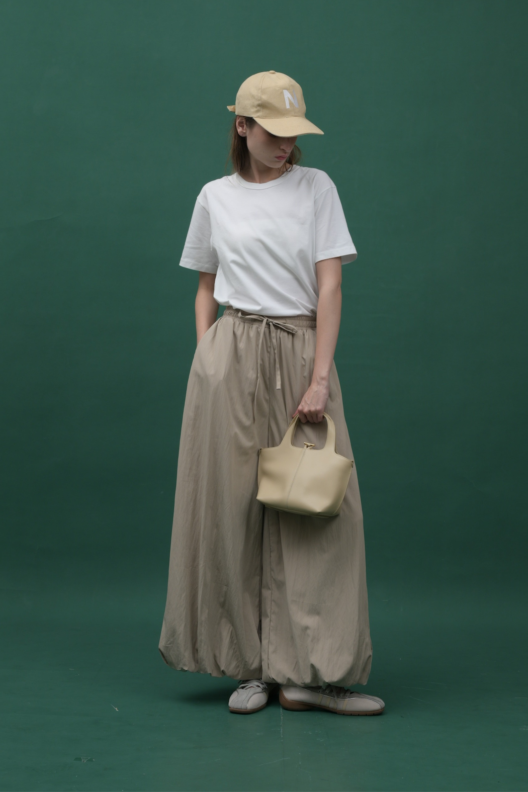 Nueta | Kano Balloon Taupe Pants