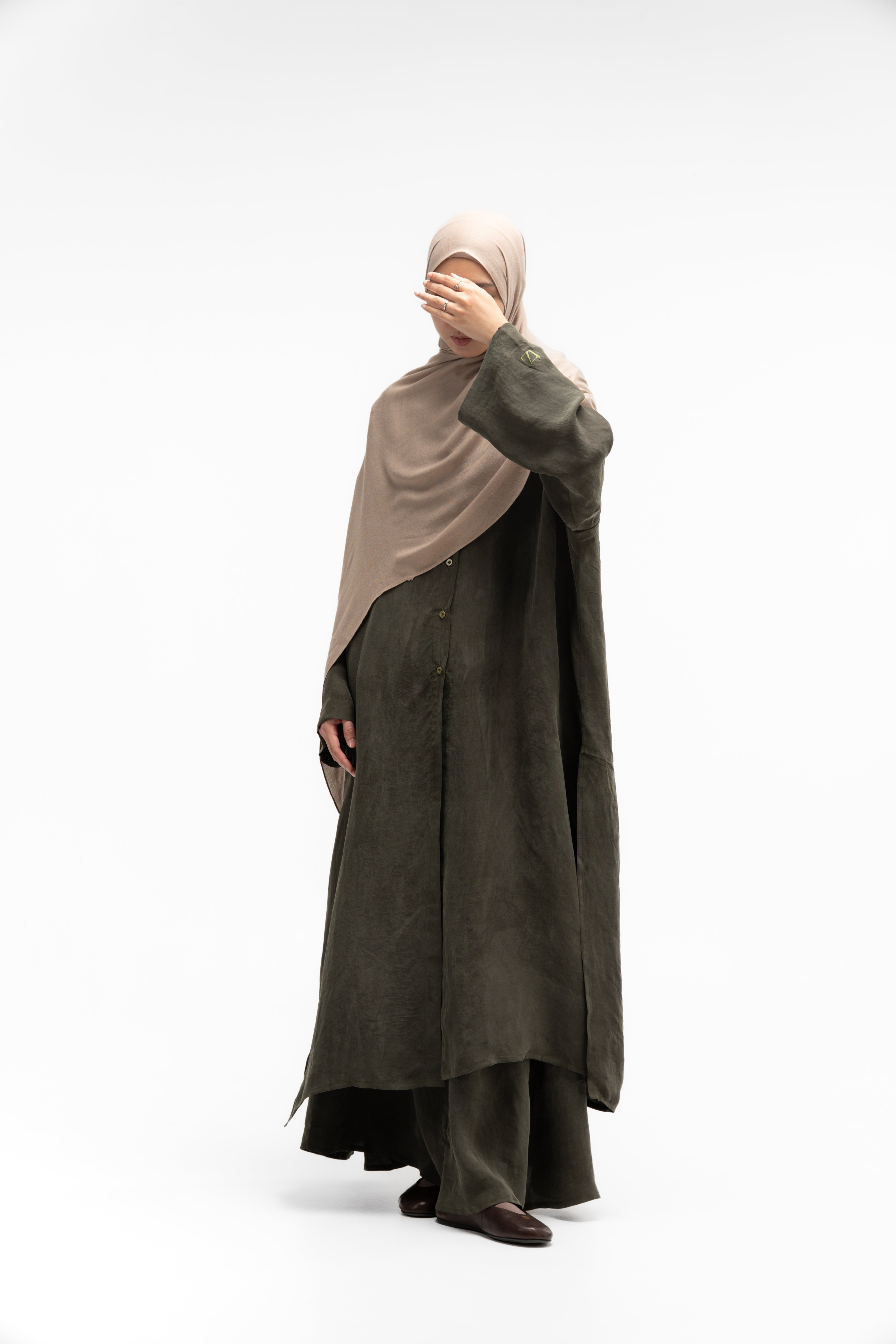 taza. | Alia One Set